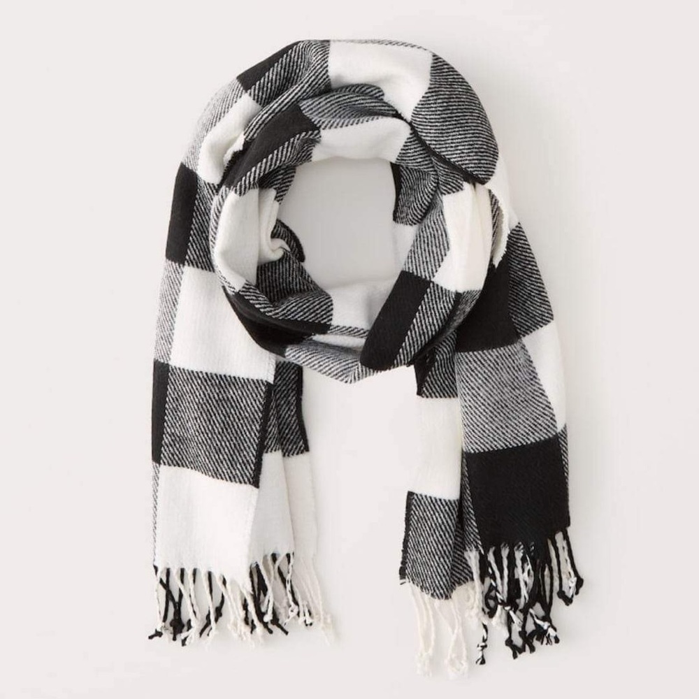 Abercrombie and Fitch Blanket Scarf NWT